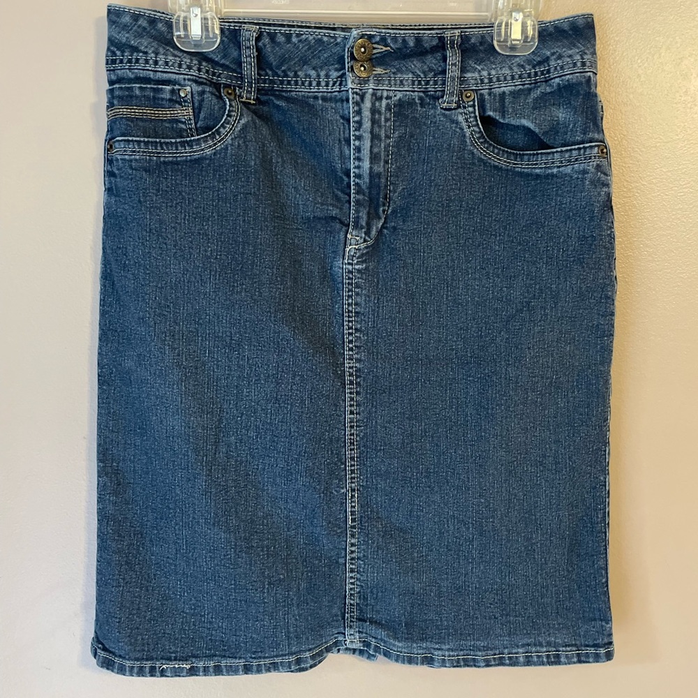 Dress Barn short denim skirt - SZ 8